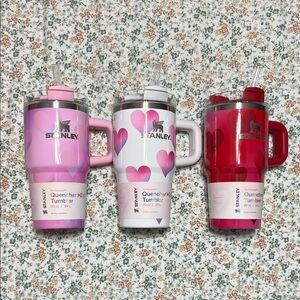 Stanley 2026 Valentine’s Day Heart Tumbler - White 20oz